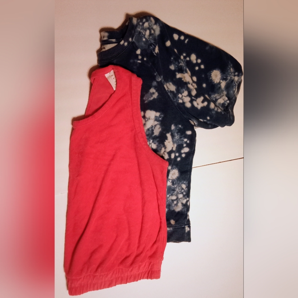 Livi Active Pink Tank Top and Blue Tie-Dye Sweatshirt
